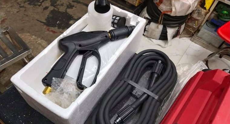 HIGH PRESSURE WASHER MACHINE