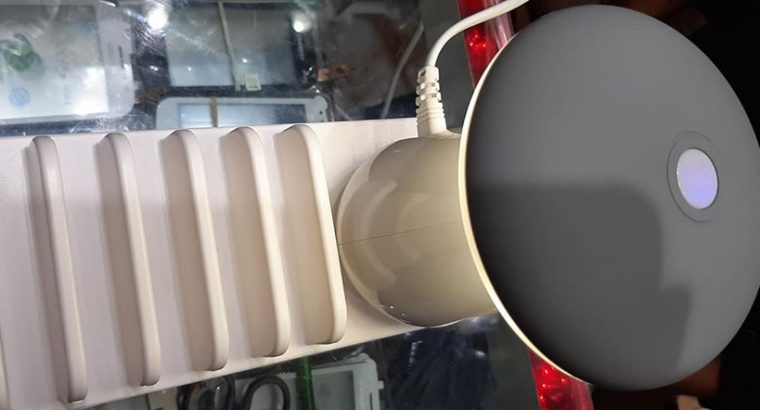 Multe port lamp charger